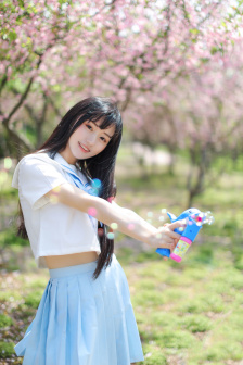 电影《少女忠诚》完整版在线观看